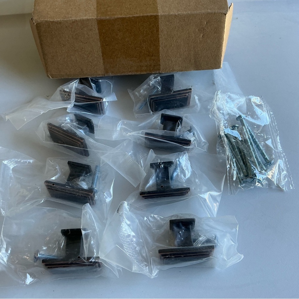 Ravinte Oil Rubbed Bronze Rectangular Cabinet Knobs 8 Pack New Open Box